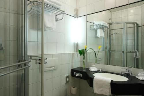 Hotel Petershof Konstancja Zewnętrze zdjęcie